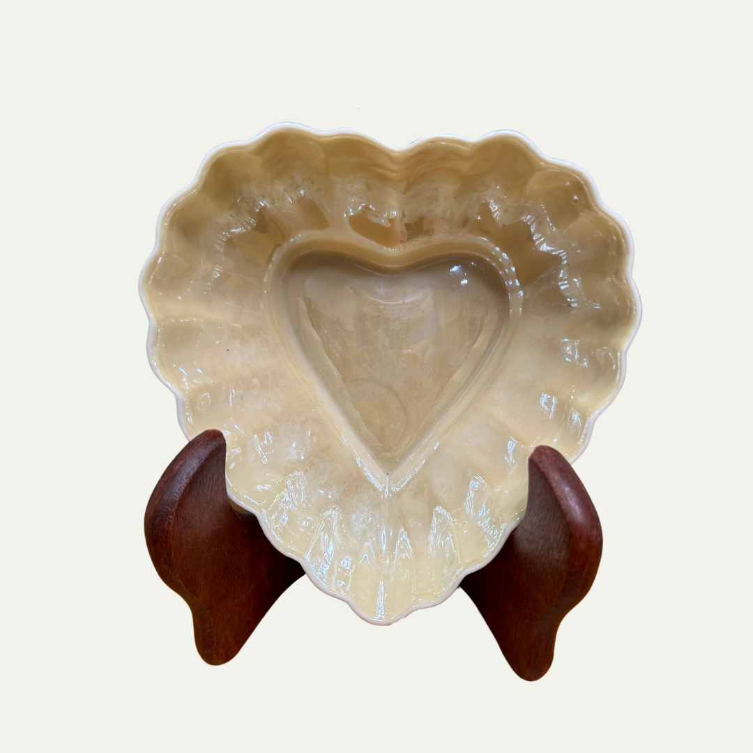 Ivory Heart Ceramic Dish